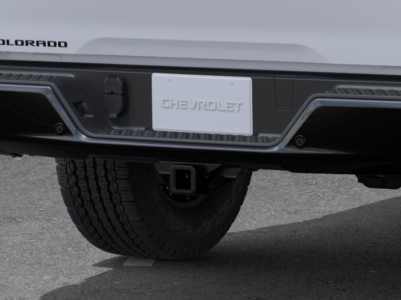 New 2026 Summit White Chevrolet Z71 image 14