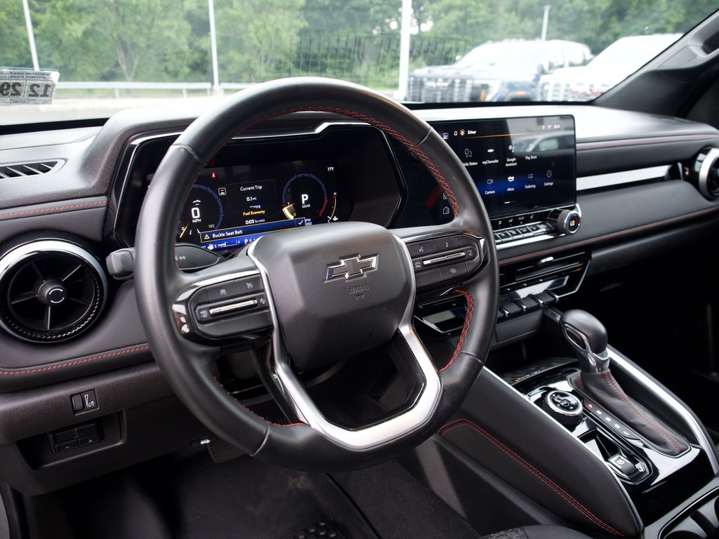 2024 Chevrolet Colorado Z71 - Photo 17