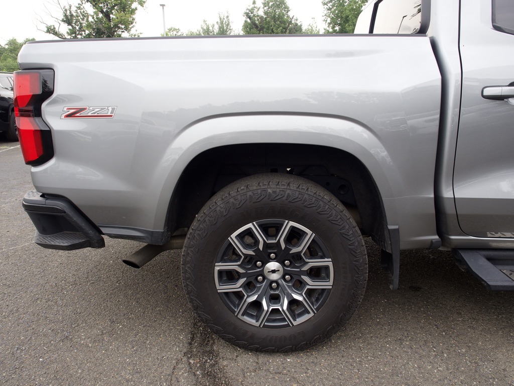 2024 Chevrolet Colorado Z71 - Photo 13