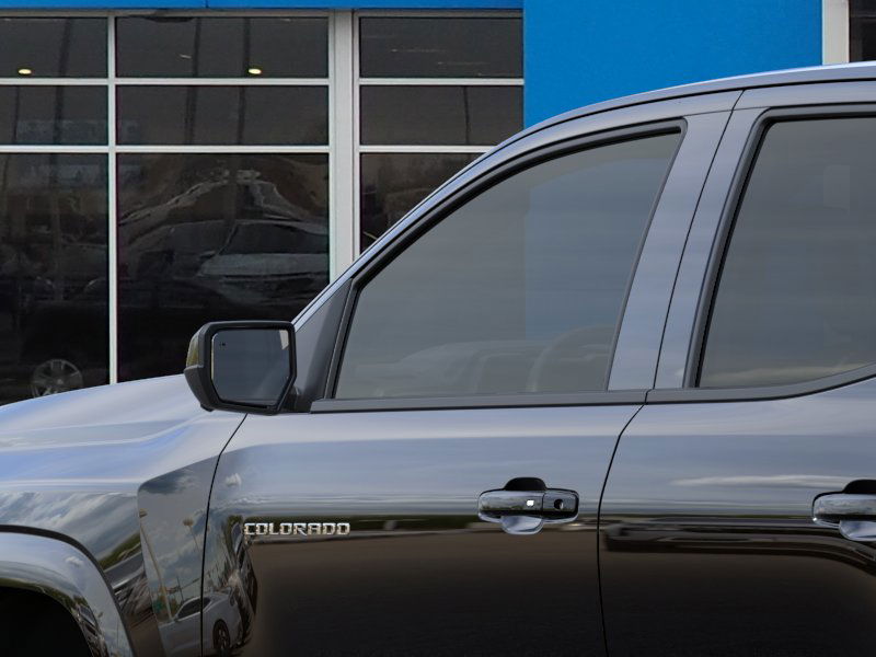 2025 Chevrolet Colorado Z71 photo 12