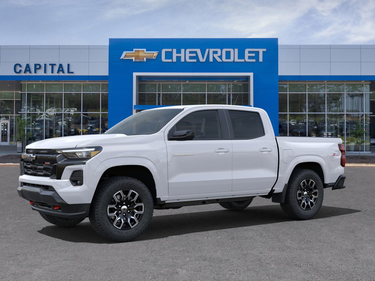 2025 Chevrolet Colorado Z71 photo 2