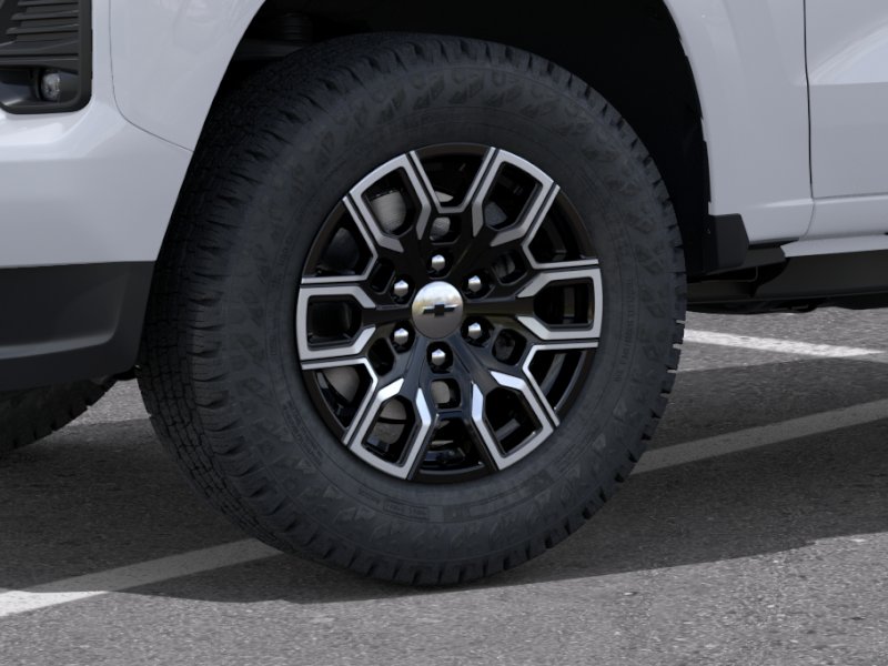 New 2026 Summit White Chevrolet Z71 image 55