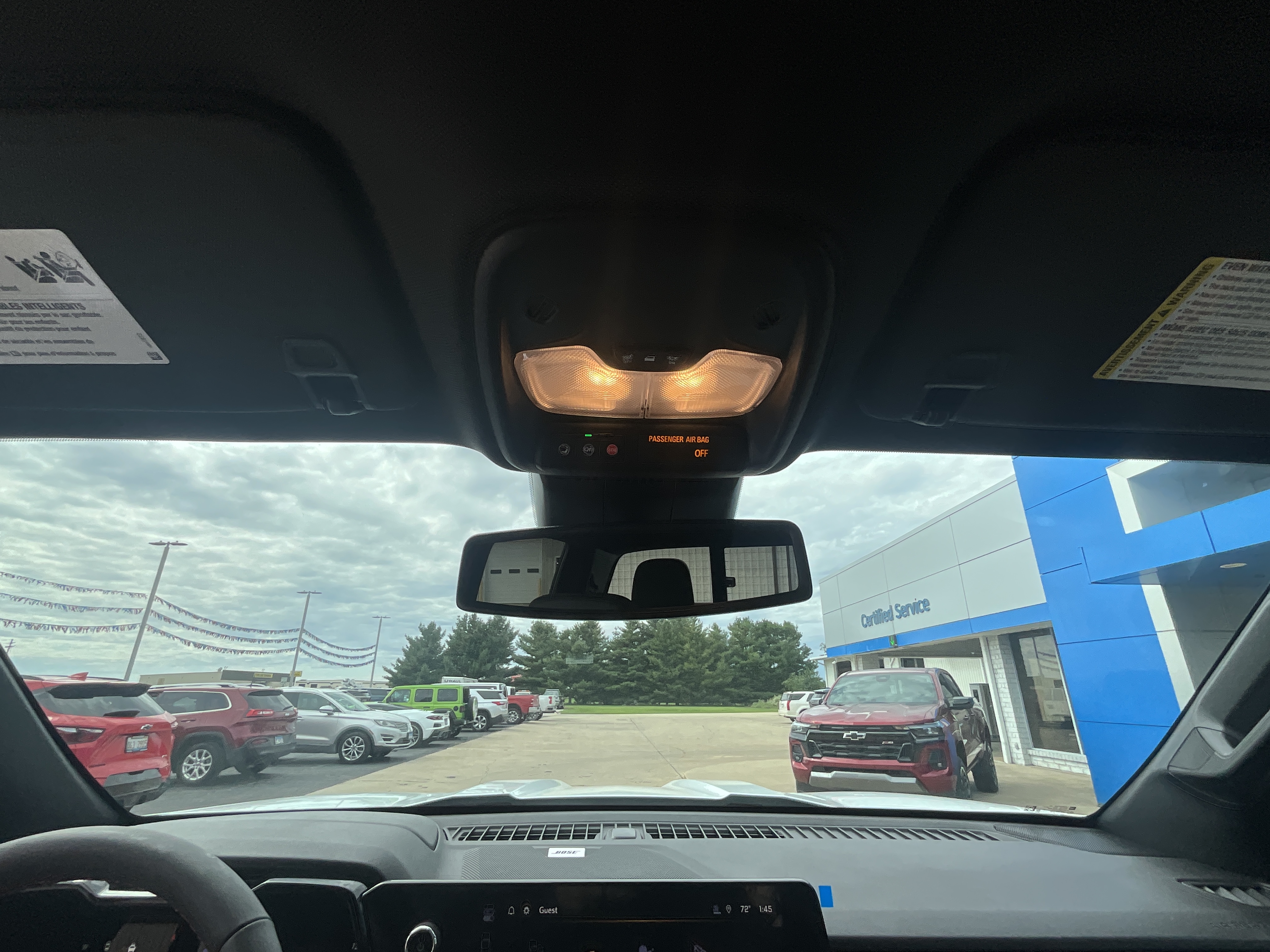 2026 Chevrolet Colorado Z71 - Photo 17