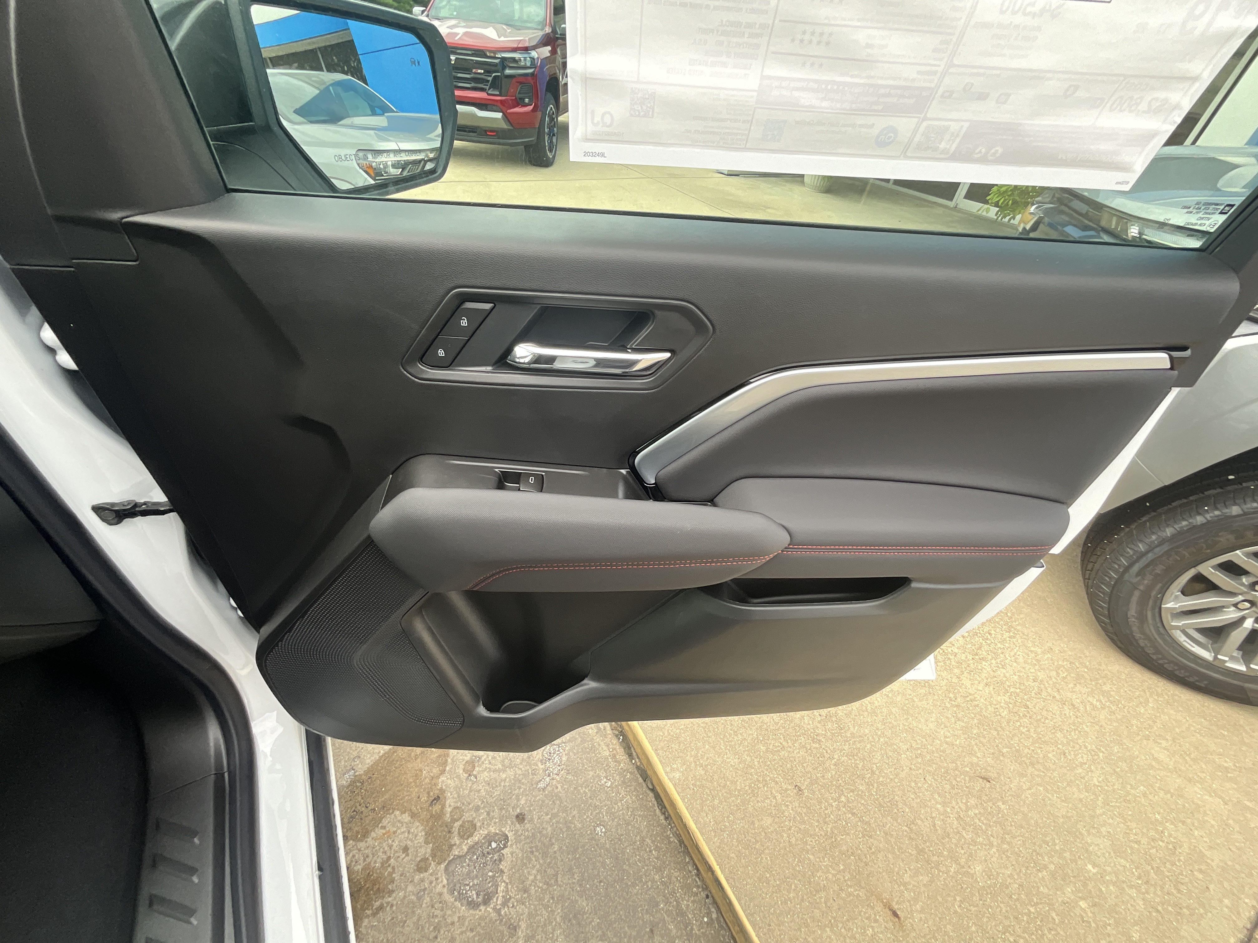 2026 Chevrolet Colorado Z71 - Photo 23