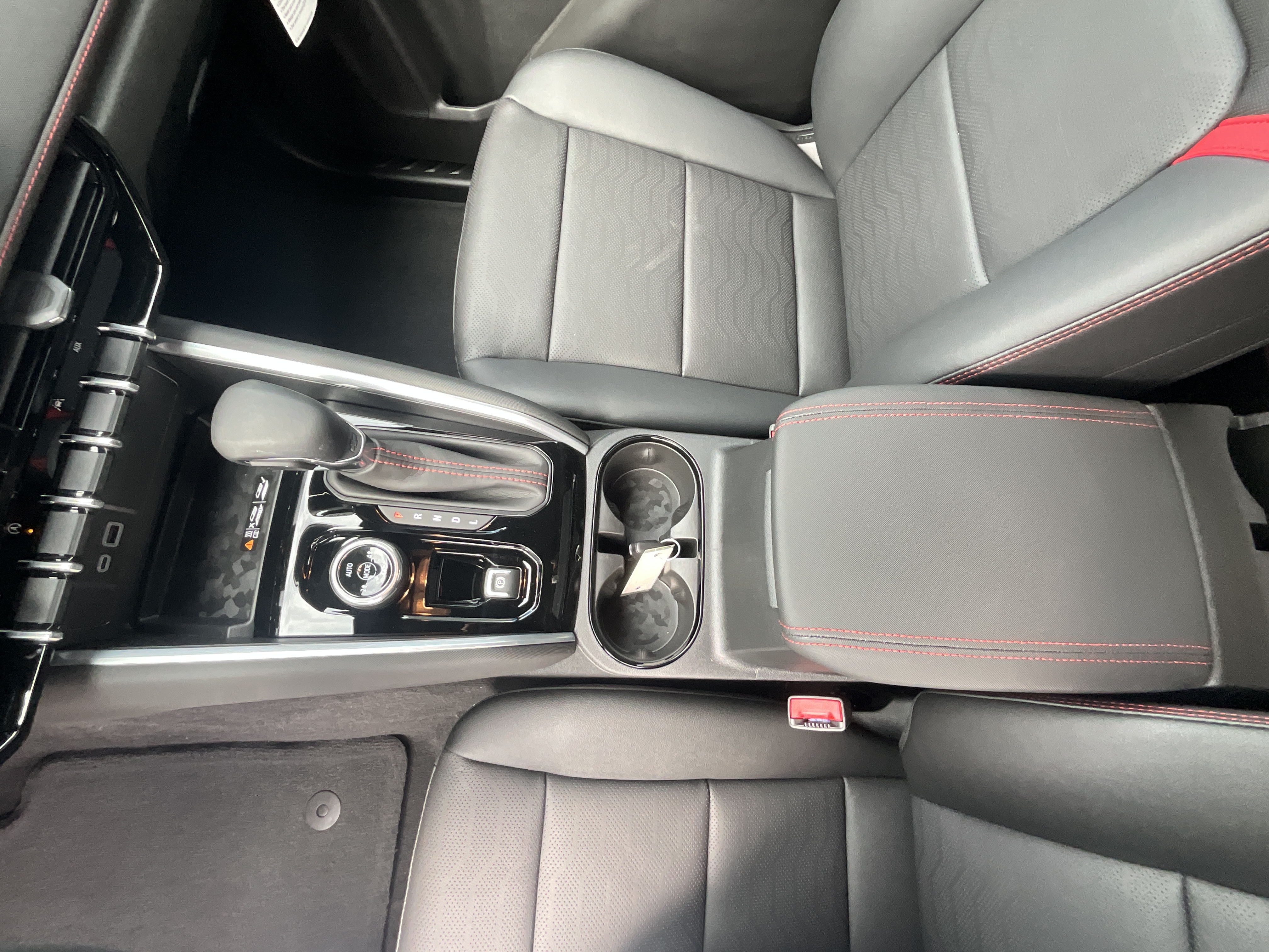 2026 Chevrolet Colorado Z71 - Photo 14