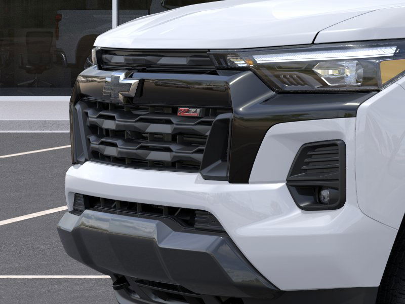 2025 Chevrolet Colorado Z71 photo 13