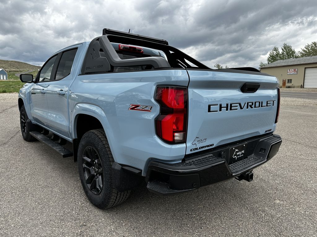 2025 Chevrolet Colorado Z71 photo 16