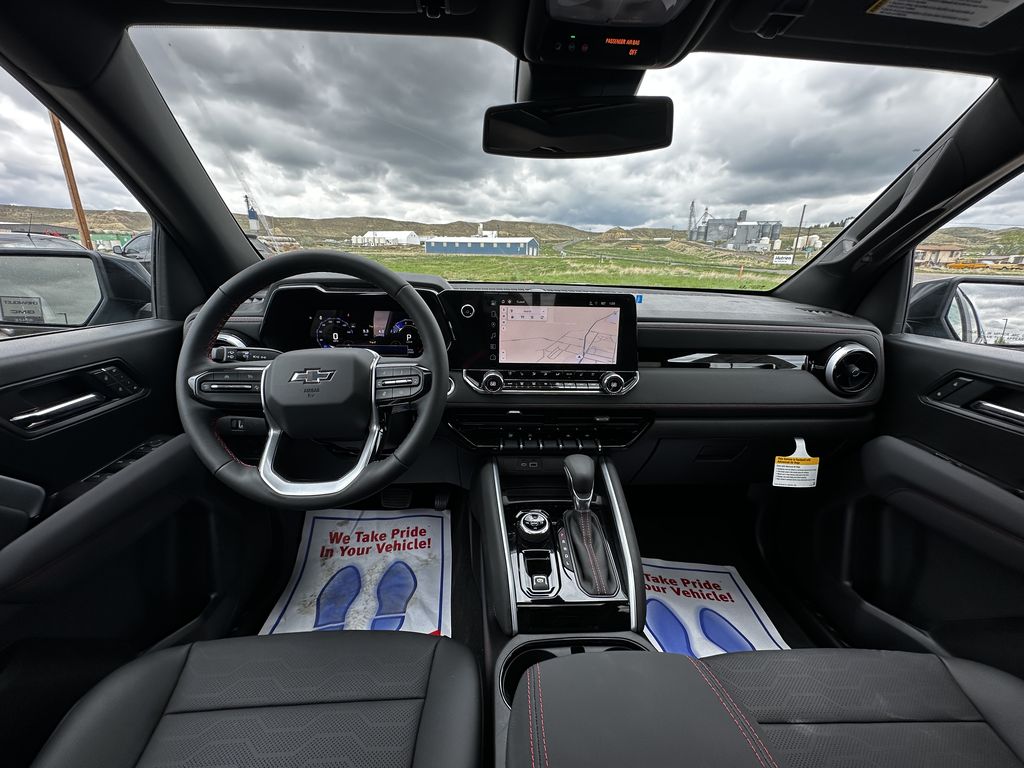 2025 Chevrolet Colorado Z71 photo 15