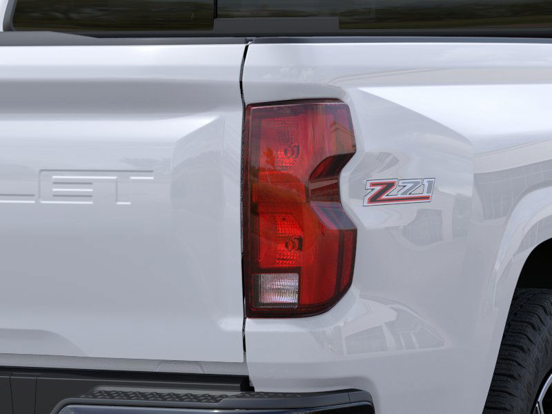 2025 Chevrolet Colorado Z71 photo 11