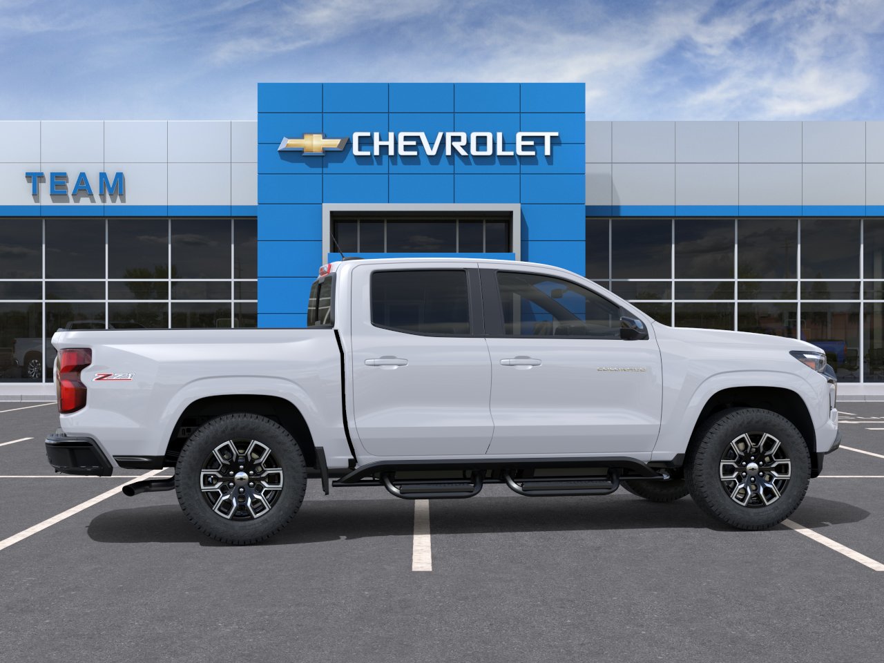 New 2026 Summit White Chevrolet Z71 image 41