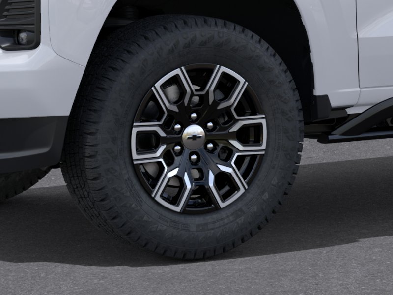 New 2026 Summit White Chevrolet Z71 image 45