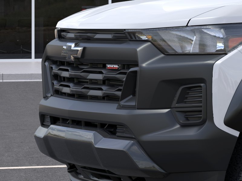 New 2026 Summit White Chevrolet Trail Boss image 36
