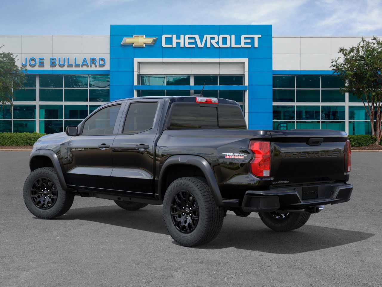 2026 Chevrolet Colorado Trail Boss photo 3