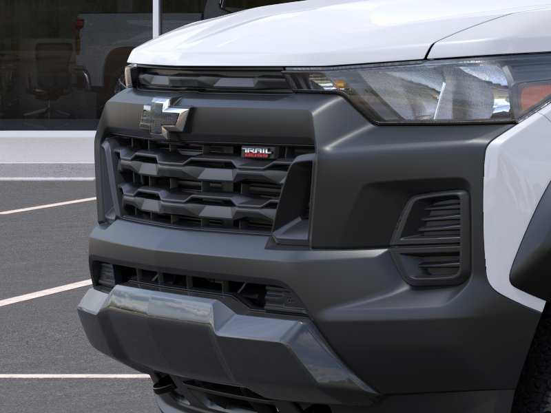 New 2026 Summit White Chevrolet Trail Boss image 37