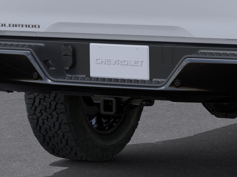 New 2026 Summit White Chevrolet Trail Boss image 38