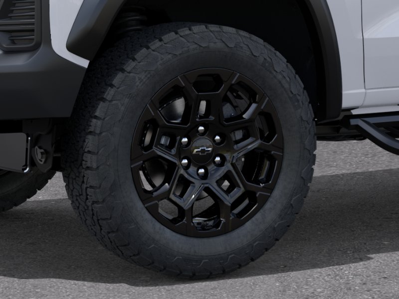 New 2026 Summit White Chevrolet Trail Boss image 35
