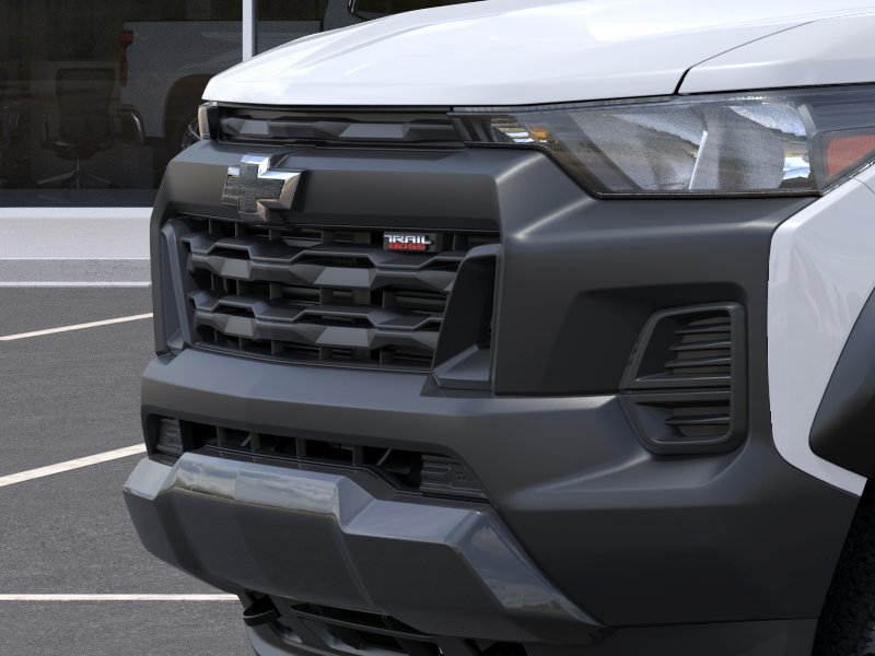 New 2026 Summit White Chevrolet Trail Boss image 32