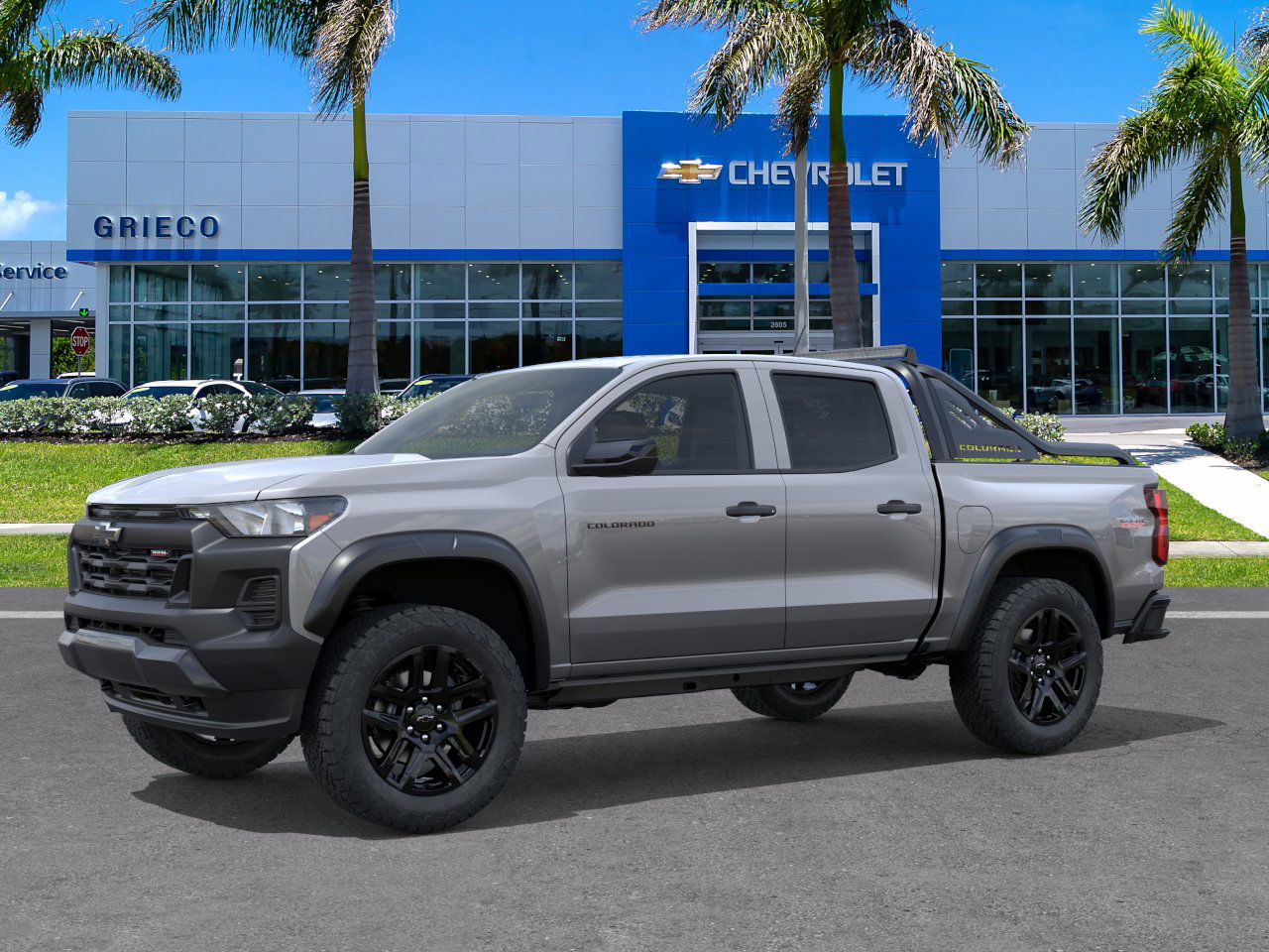 2025 Chevrolet Colorado Trail Boss photo 2