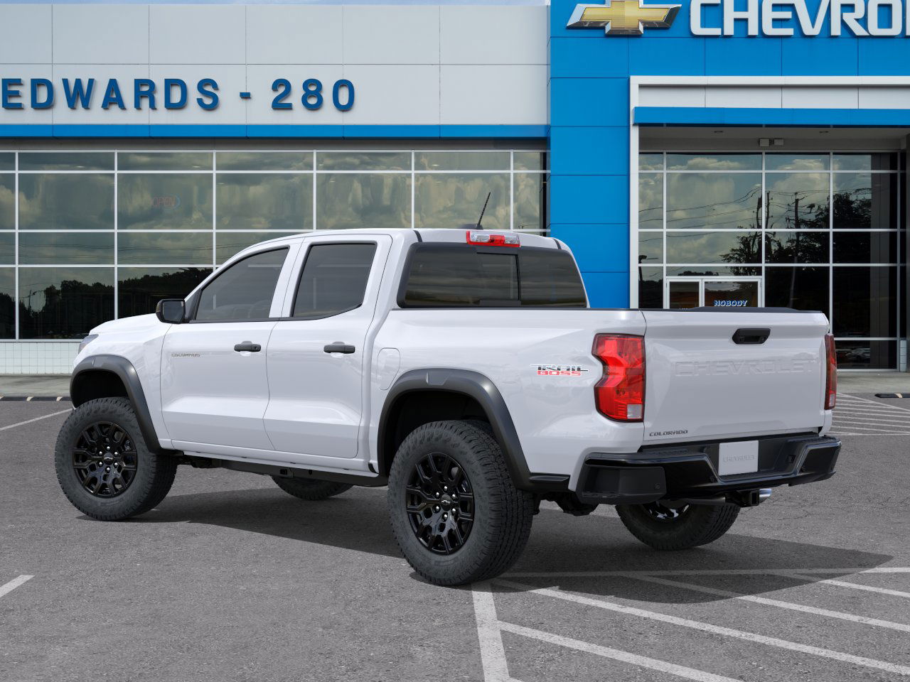 2026 Chevrolet Colorado Trail Boss photo 3