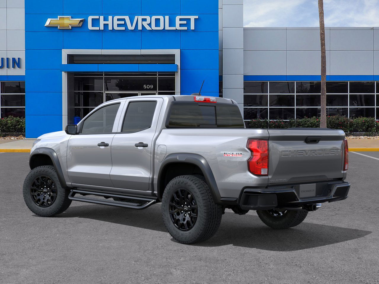 2026 Chevrolet Colorado Trail Boss photo 3