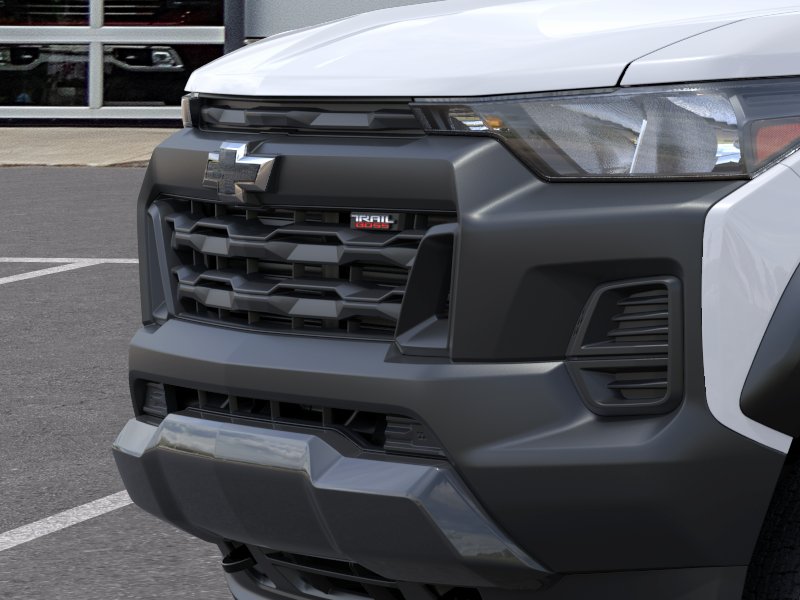 New 2026 Summit White Chevrolet Trail Boss image 37