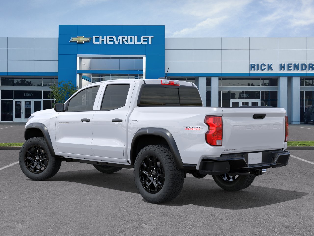New 2026 Summit White Chevrolet Trail Boss image 29