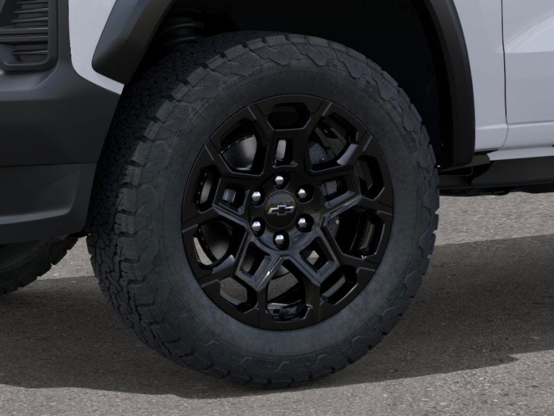 New 2026 Summit White Chevrolet Trail Boss image 36
