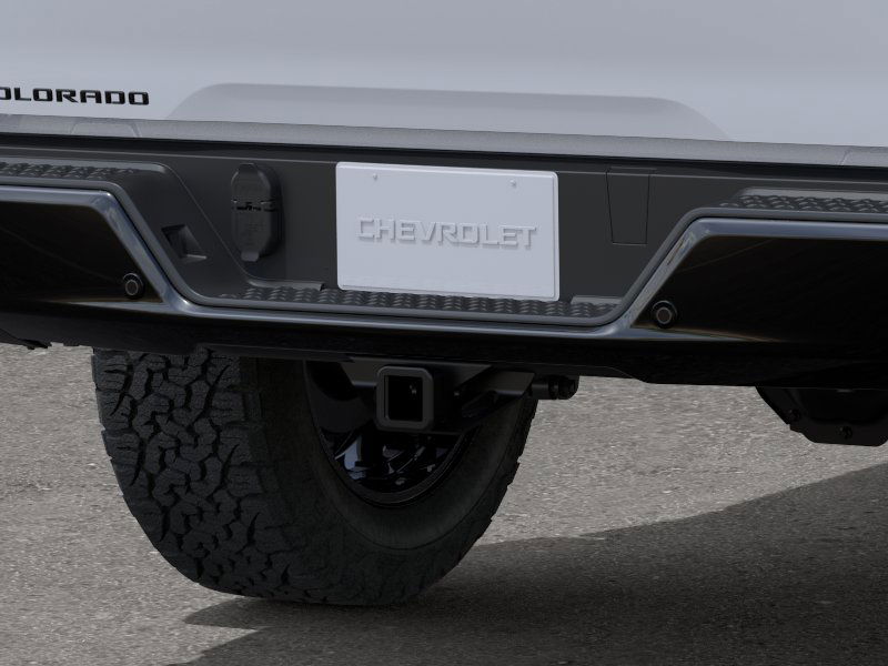 New 2026 Summit White Chevrolet Trail Boss image 41