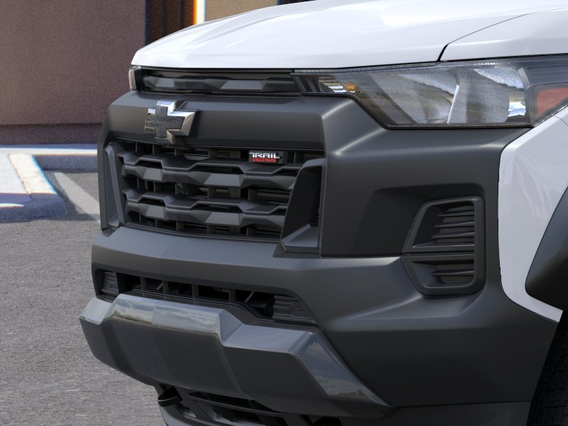 New 2026 Summit White Chevrolet Trail Boss image 37