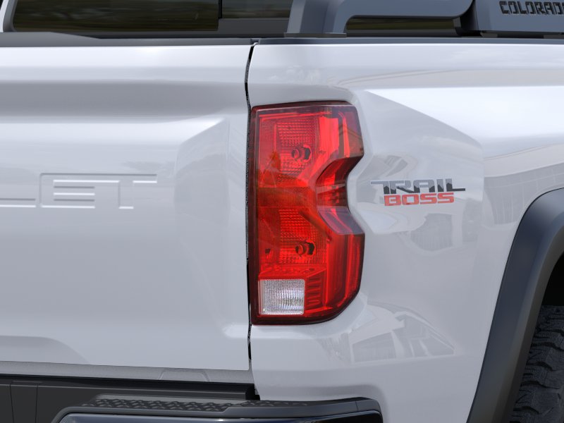 New 2026 Summit White Chevrolet Trail Boss image 41