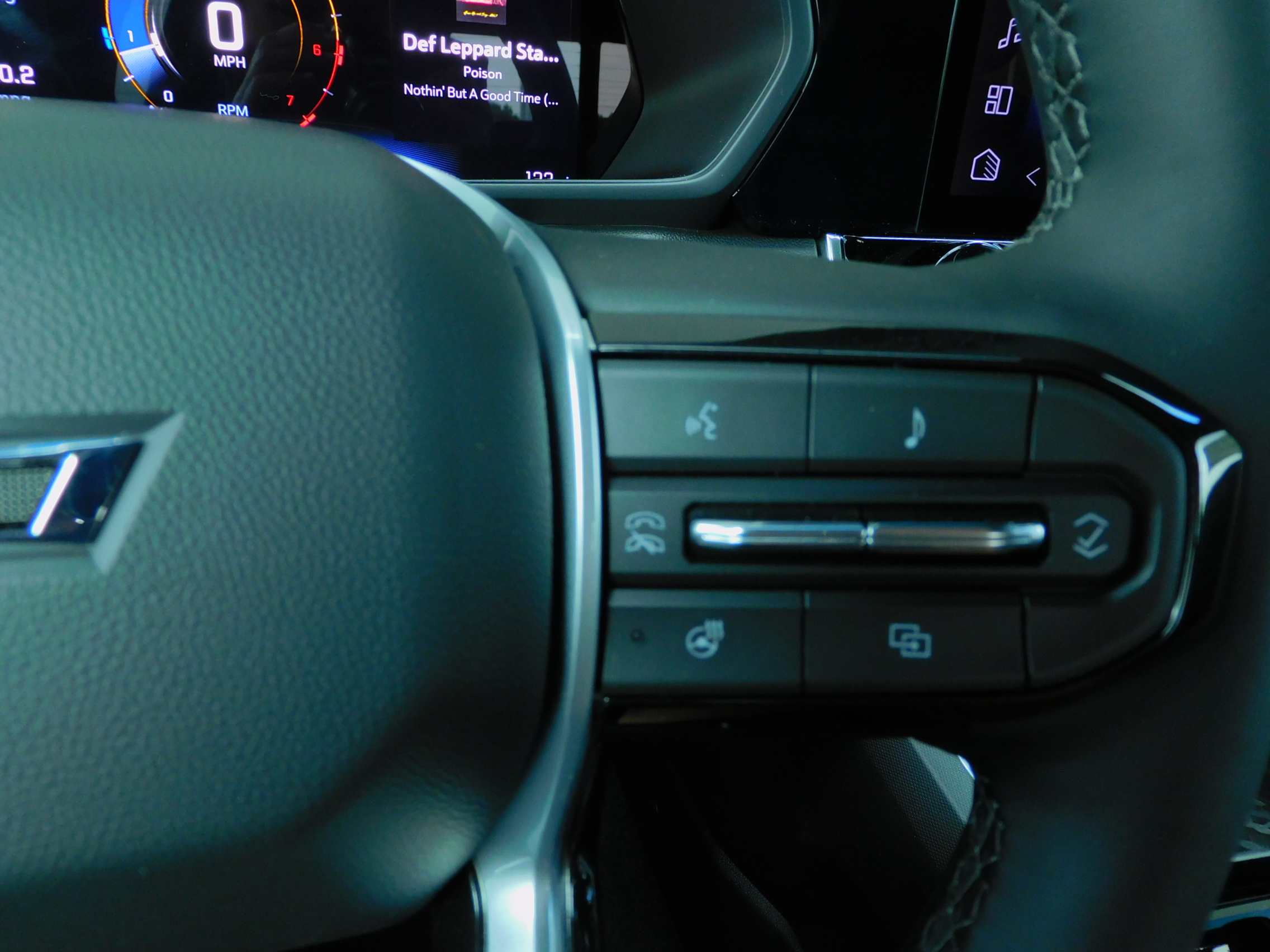 2026 Chevrolet Colorado Trail Boss - Photo 32
