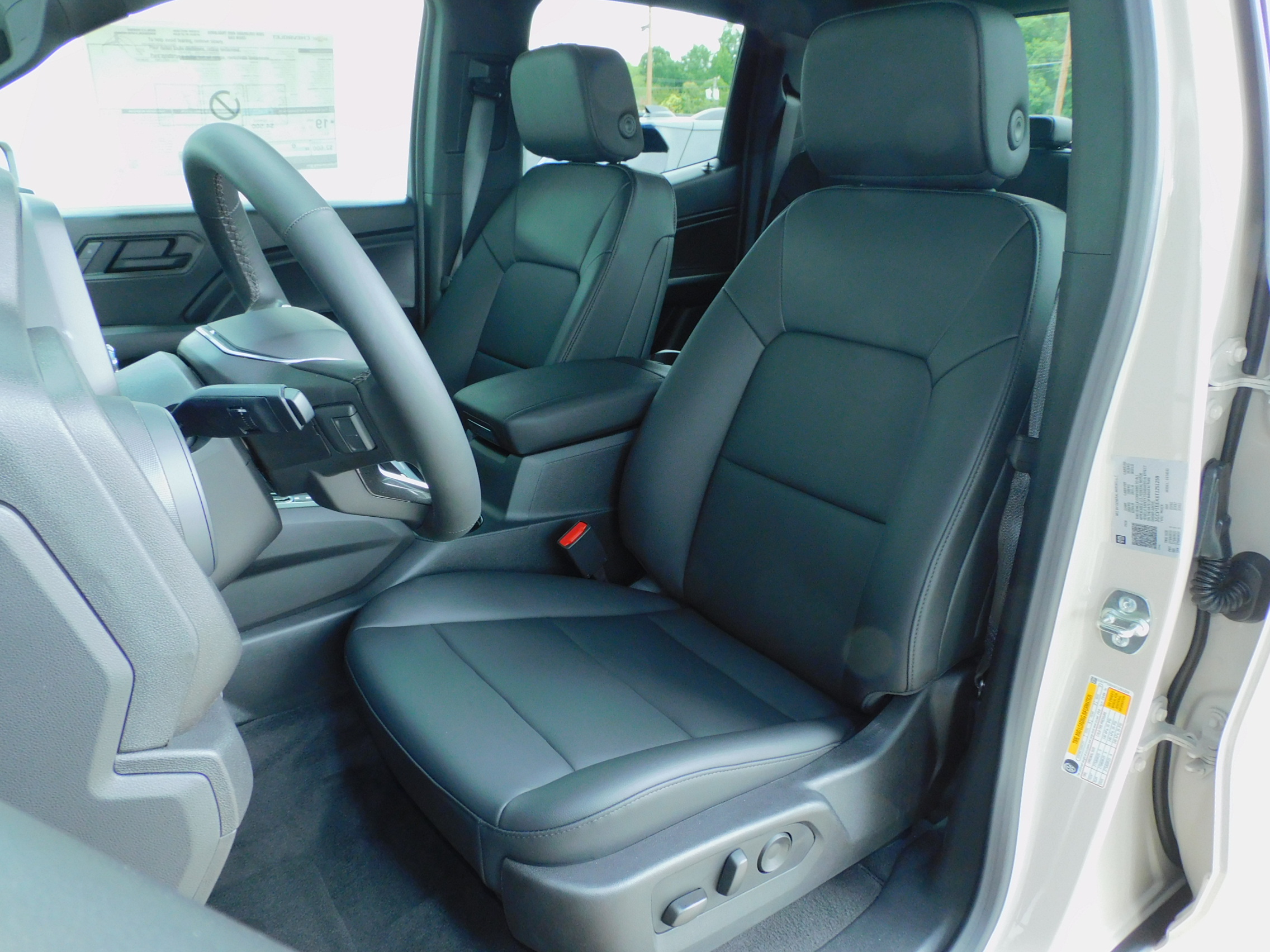 2026 Chevrolet Colorado Trail Boss - Photo 16