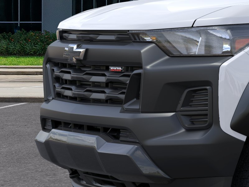 New 2026 Summit White Chevrolet Trail Boss image 37