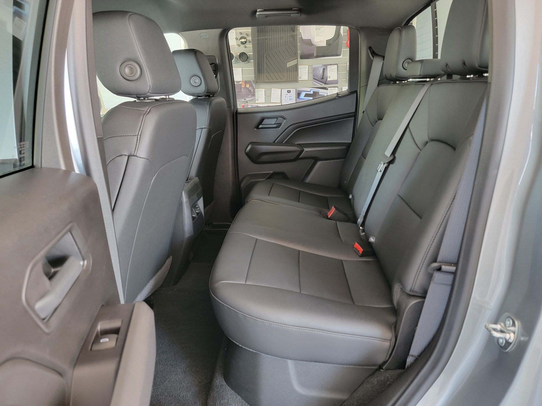 2025 Chevrolet Colorado Trail Boss photo 29