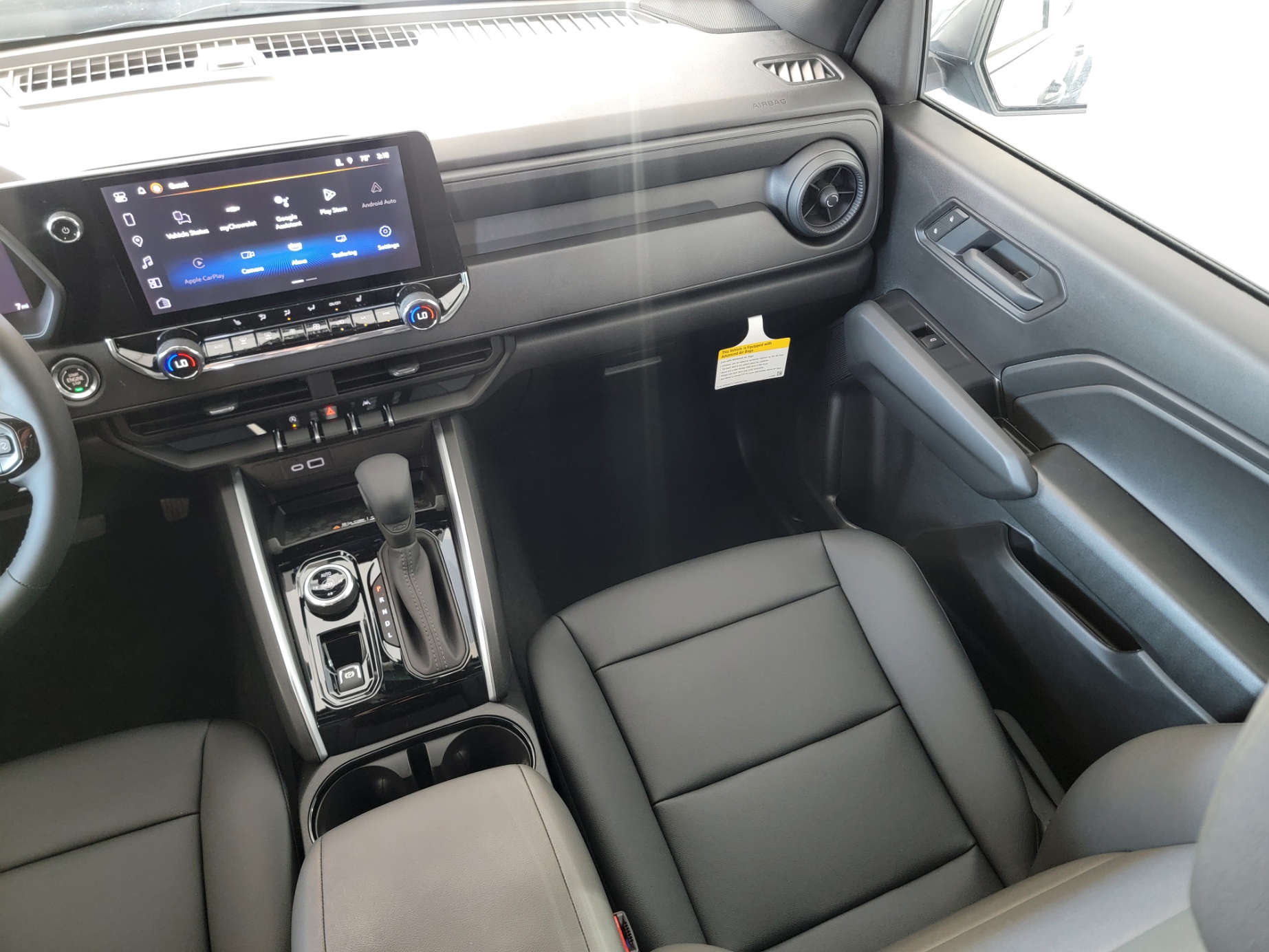 2025 Chevrolet Colorado Trail Boss photo 23