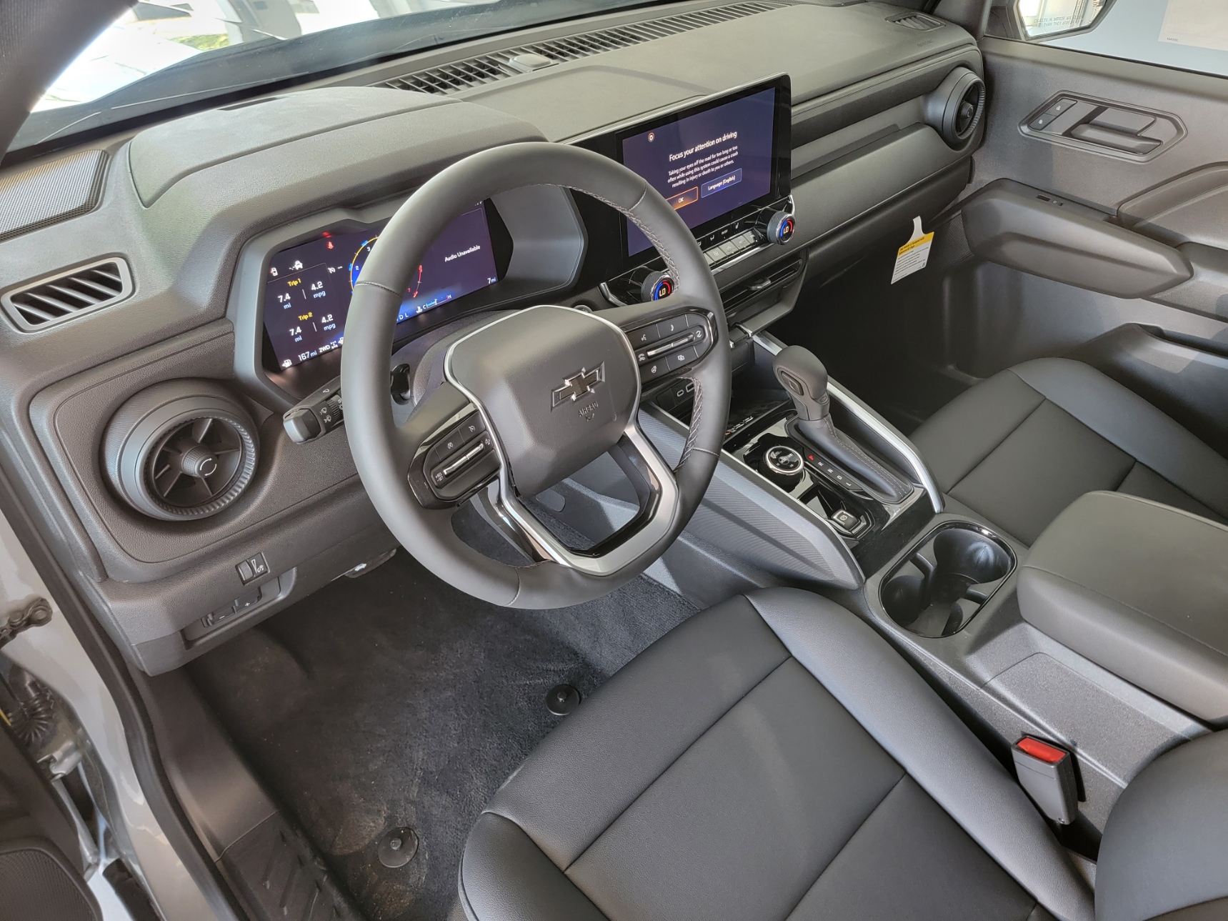 2025 Chevrolet Colorado Trail Boss photo 17