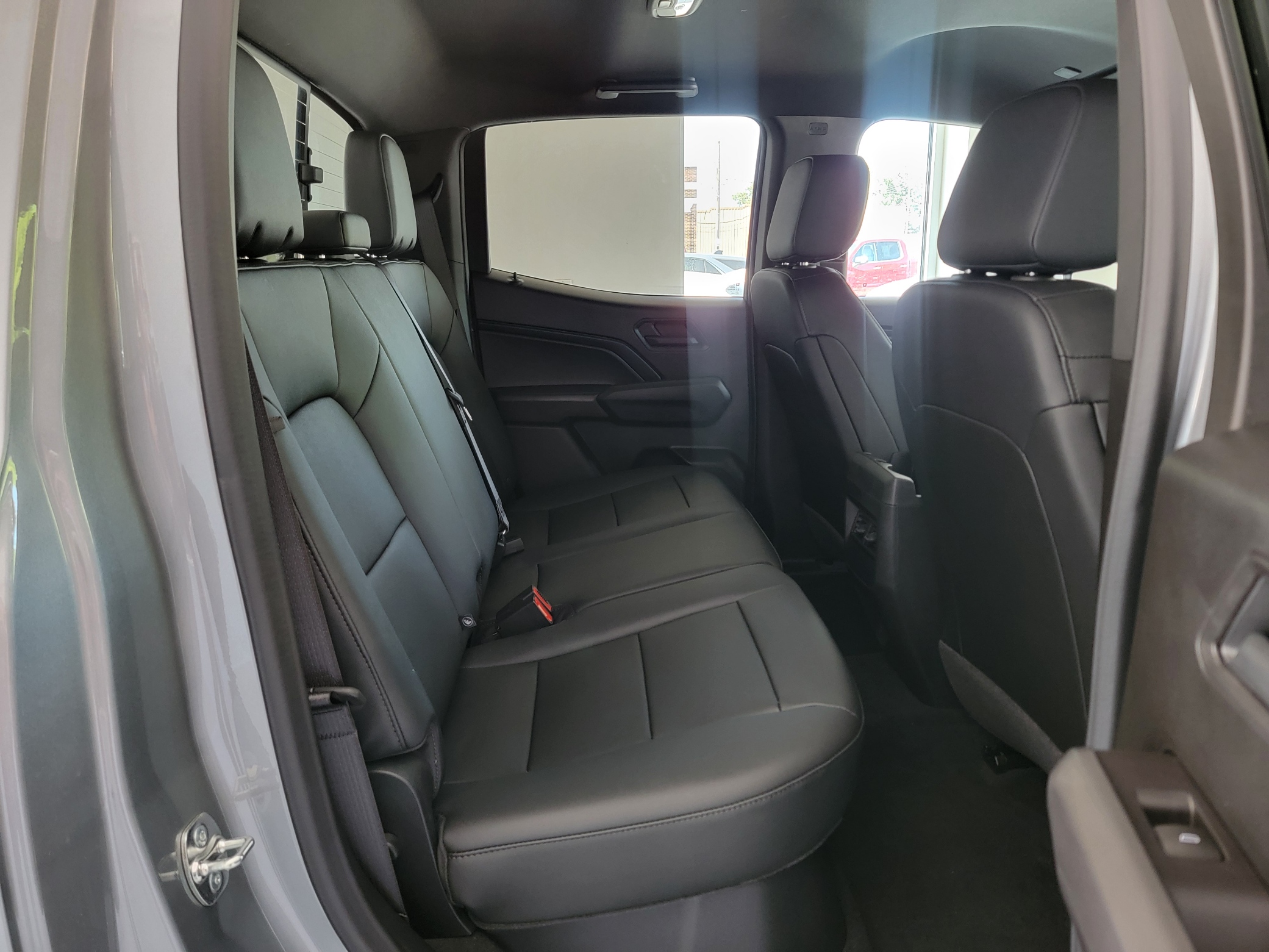 2025 Chevrolet Colorado Trail Boss photo 27