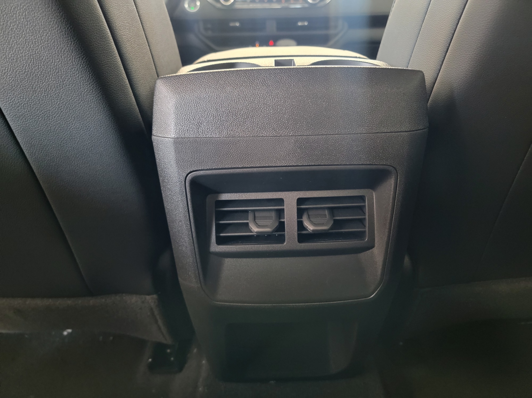 2025 Chevrolet Colorado Trail Boss photo 28