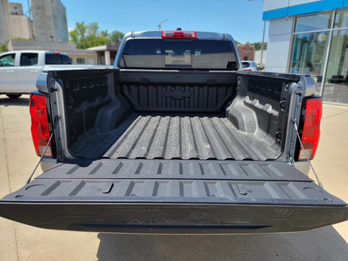 2025 Chevrolet Colorado Trail Boss photo 8