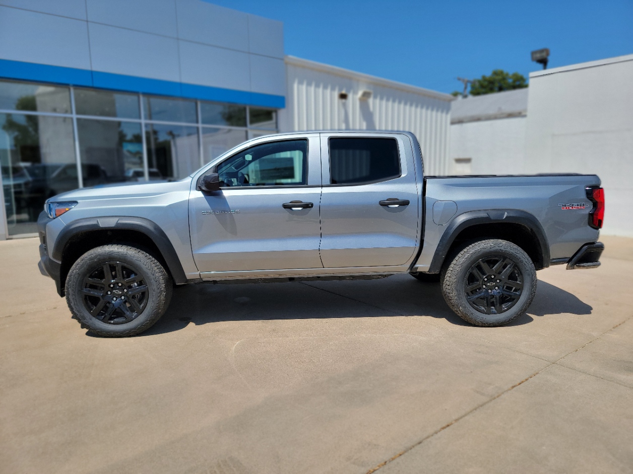 2025 Chevrolet Colorado Trail Boss photo 11
