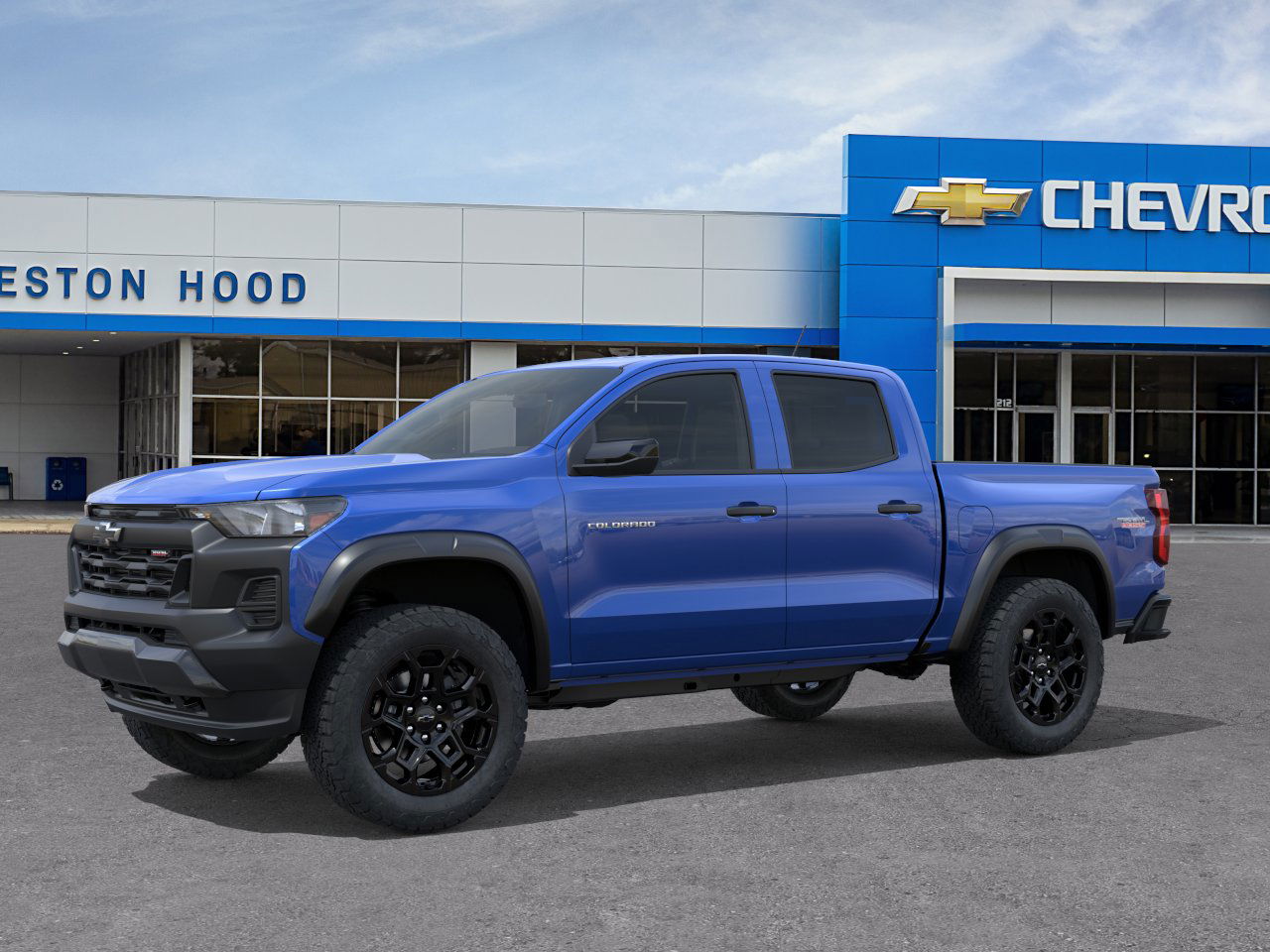 2026 Chevrolet Colorado Trail Boss photo 2