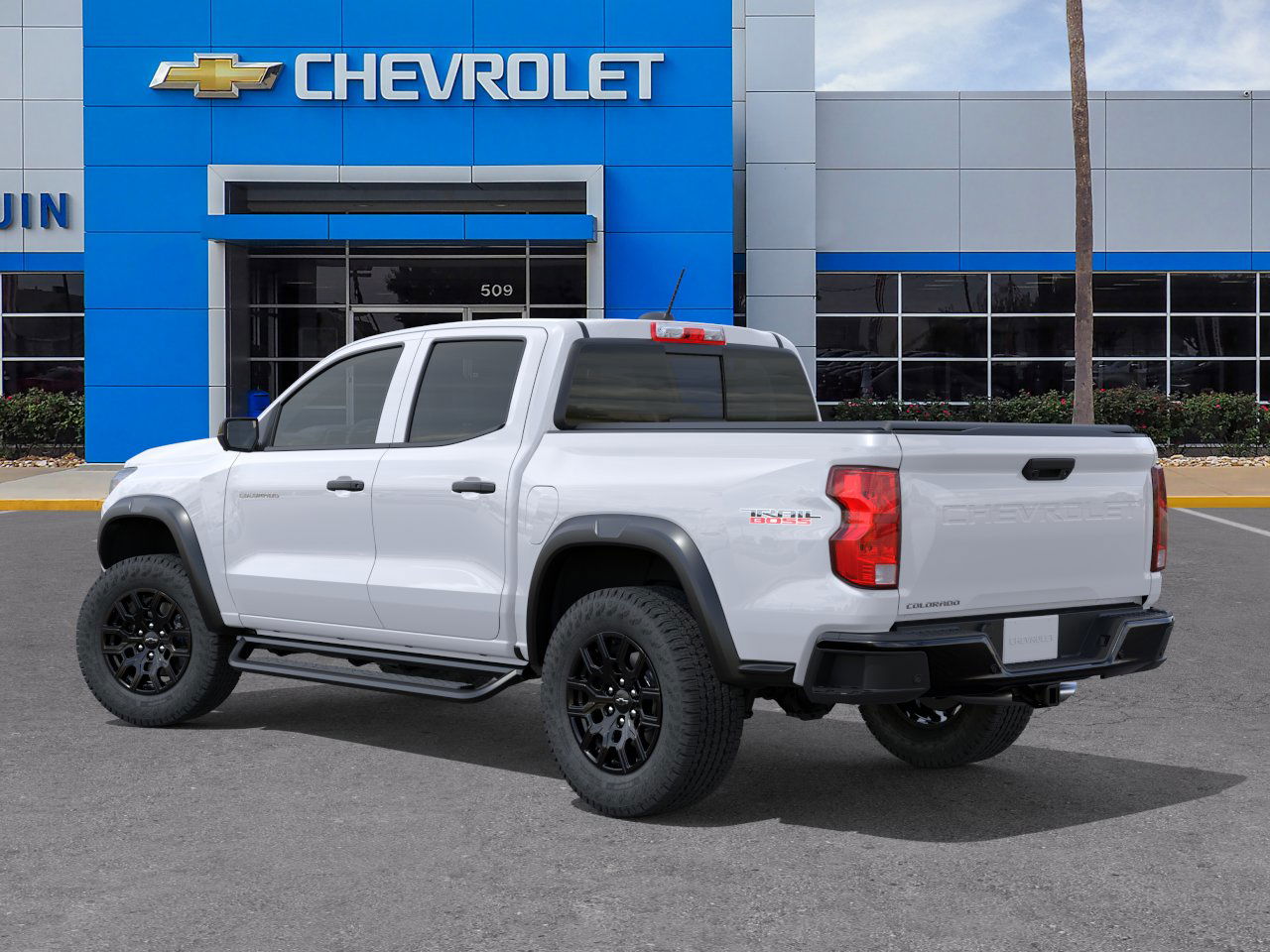 2026 Chevrolet Colorado Trail Boss photo 3