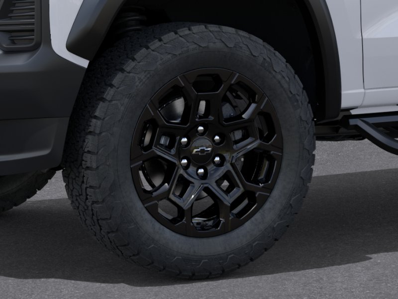 New 2026 Summit White Chevrolet Trail Boss image 34