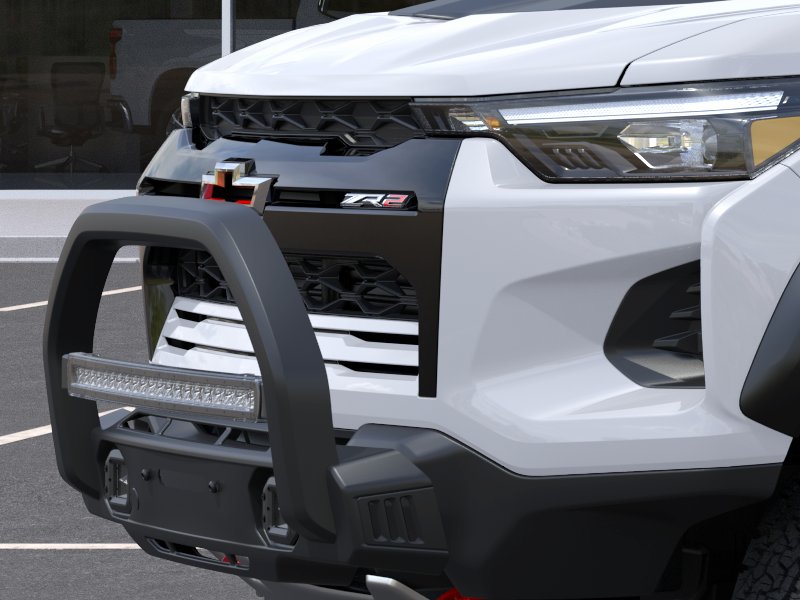 New 2026 Summit White Chevrolet ZR2 image 37