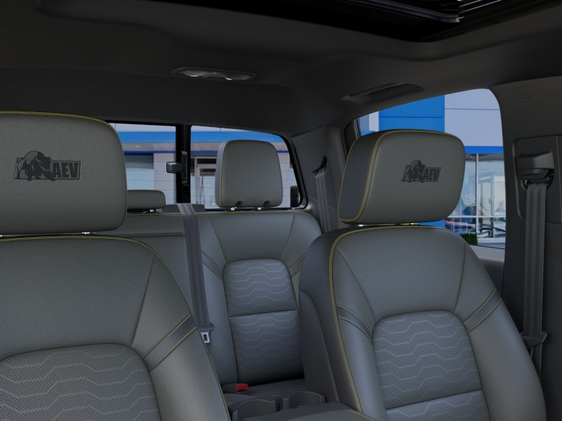 2026 Chevrolet Colorado ZR2 - Photo 25