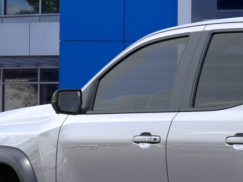 2026 Chevrolet Colorado ZR2 - Photo 12