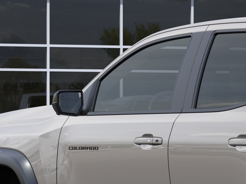 2026 Chevrolet Colorado ZR2 - Photo 12