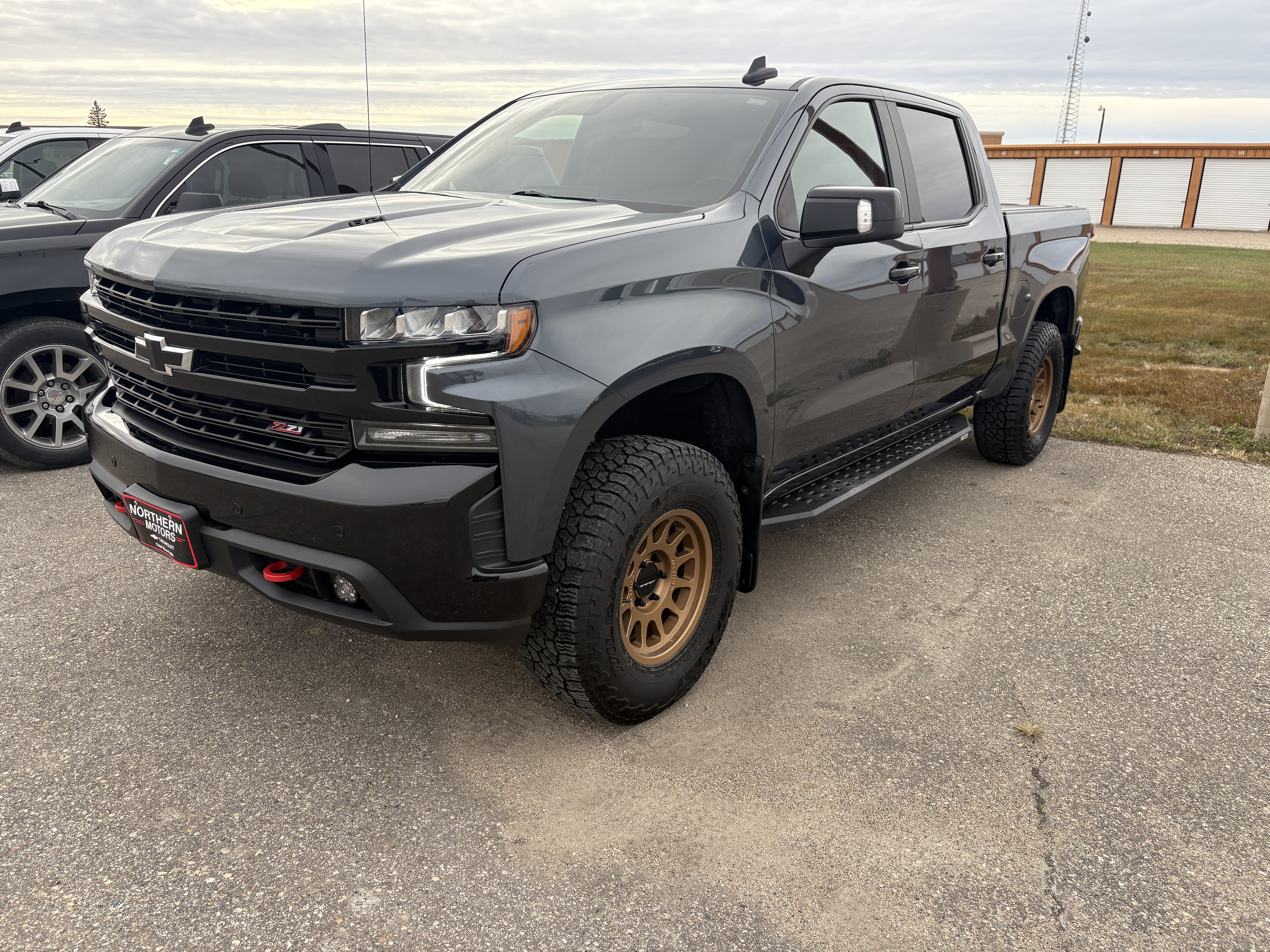 Used 2021 Chevrolet Silverado 1500 LT Trail Boss with VIN 1GCPYFELXMZ268830 for sale in Thief River Falls, Minnesota