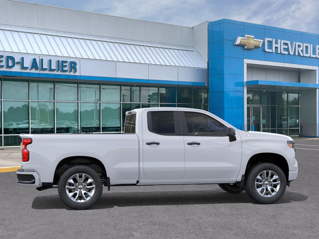 New 2026 Summit White Chevrolet Custom image 30