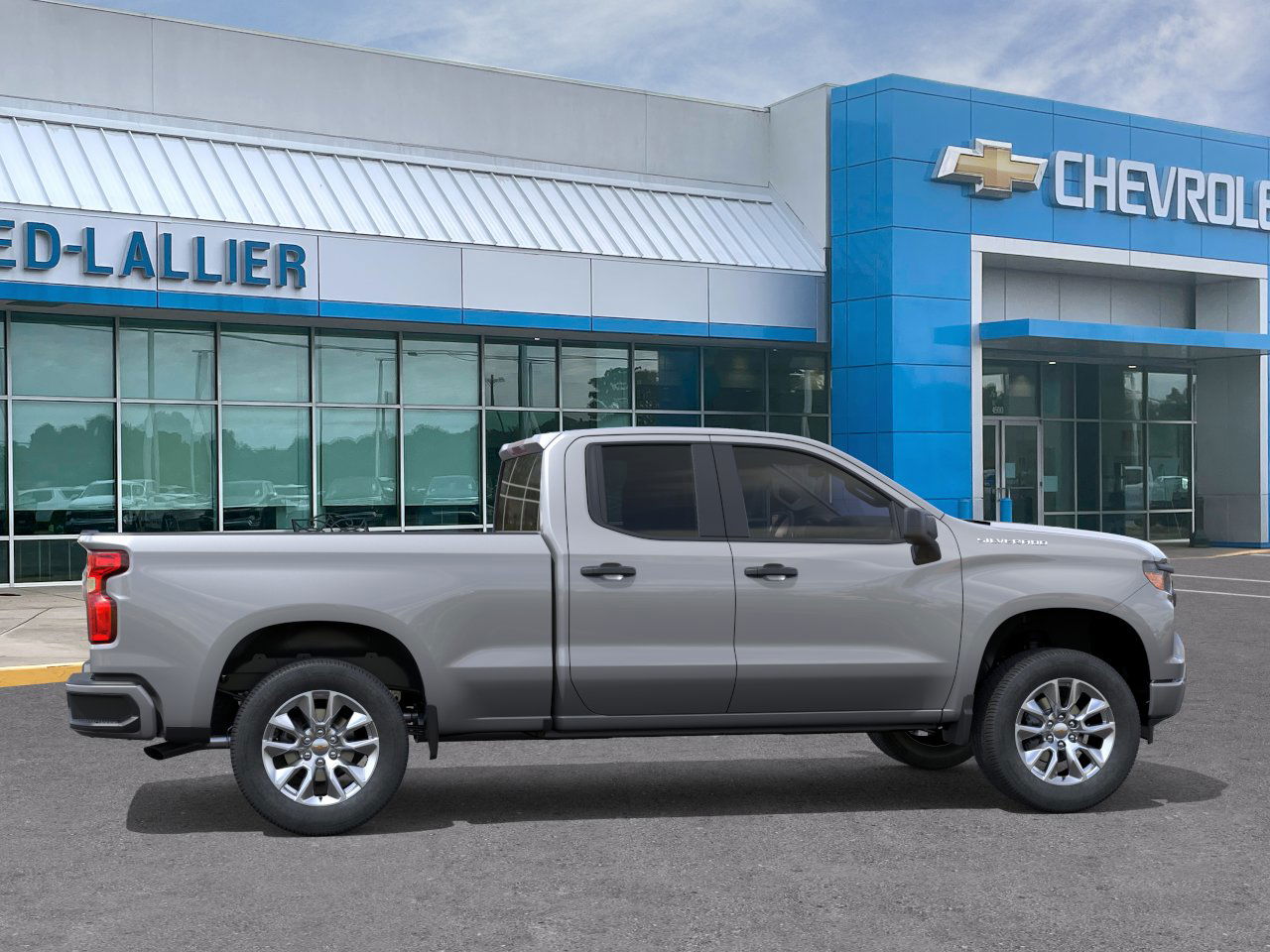 2025 Chevrolet Silverado 1500 Custom photo 4